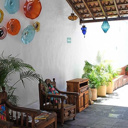 Petit Hotel Pilitas (Adults Only) Пуерто-Вальярта Екстер'єр фото