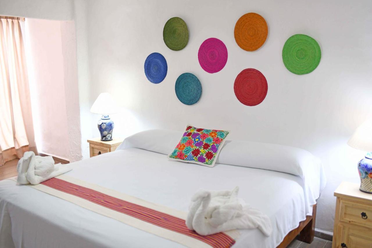 Petit Hotel Pilitas (Adults Only) Пуерто-Вальярта Екстер'єр фото