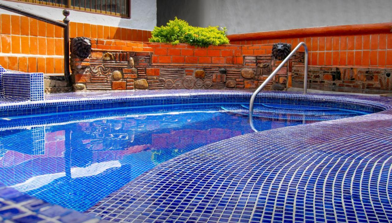Petit Hotel Pilitas (Adults Only) Пуерто-Вальярта Екстер'єр фото